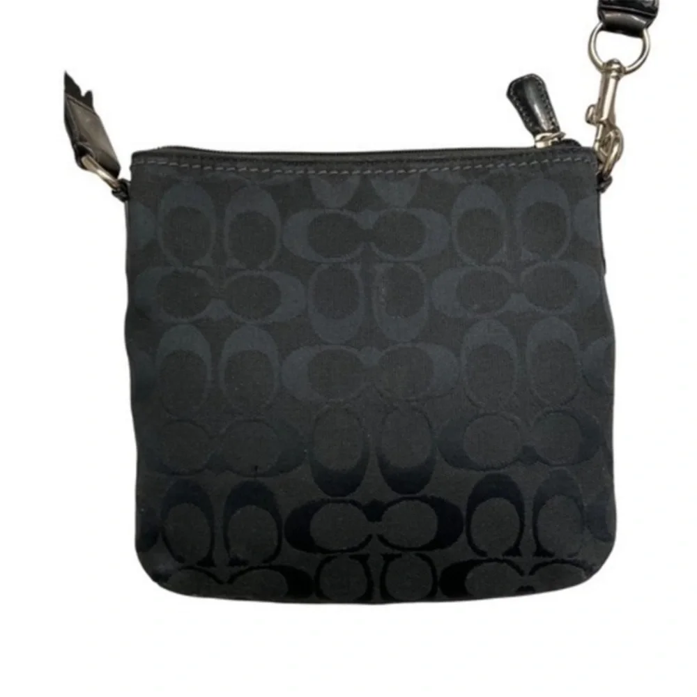 Coach Black Signature Fabric Patent Leather Turn-Key Crossbody Purse Bag - Picture 3 of 7